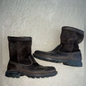Men’s Size 10 UGG Australia Brown Suede Boot Fur Lined